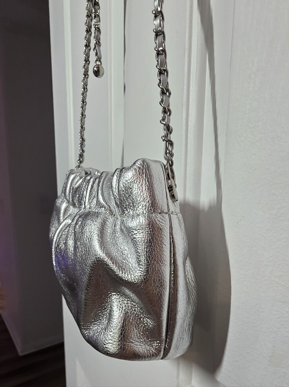 Genuine Leather Silver Metallic Chain-Handle Shoulder Bag - Picture 14 of 14